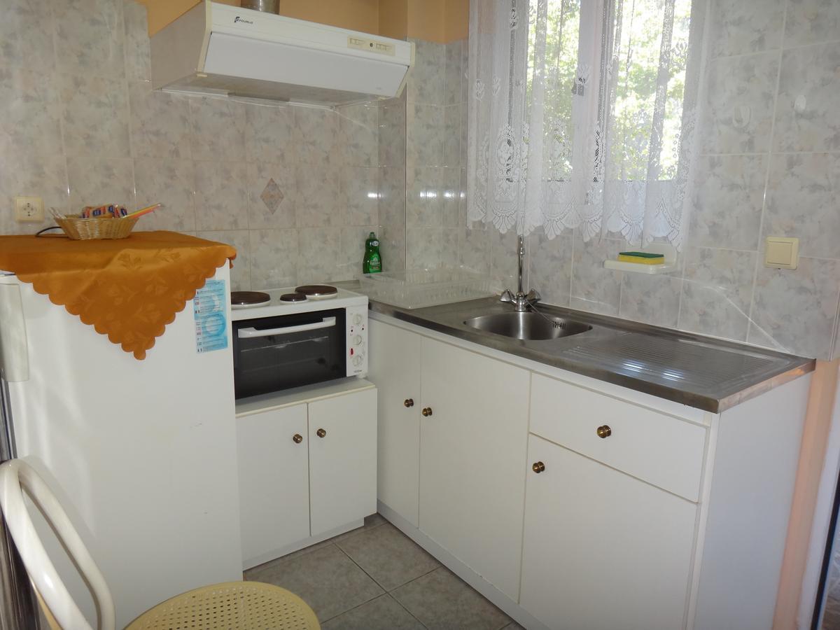 Despoina Apartments เอดิพซอส ภายนอก รูปภาพ